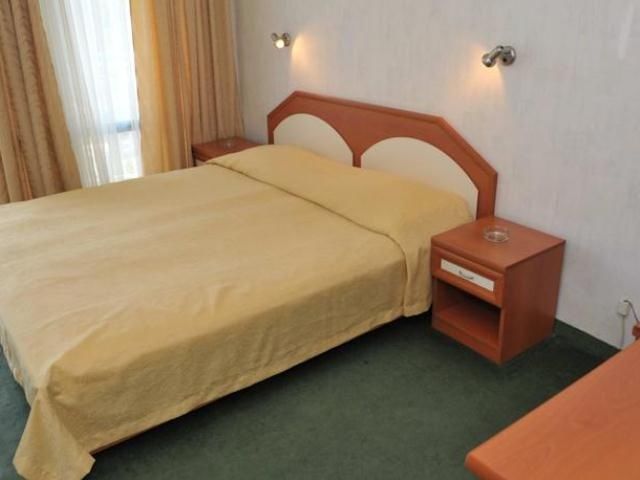 Zefir Hotel Slăntjev Brjag Exteriör bild